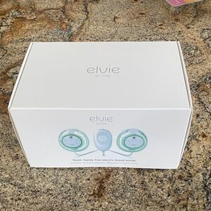 NWT Elvie stride hands free breast pump